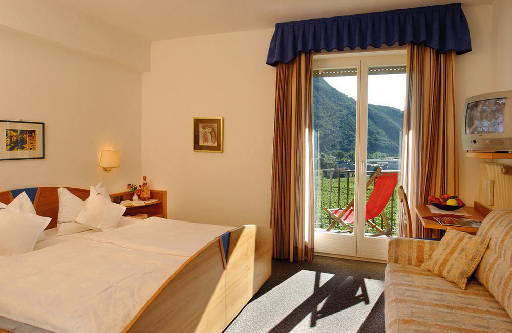 Hotel Rentschnerhof Больцано Экстерьер фото