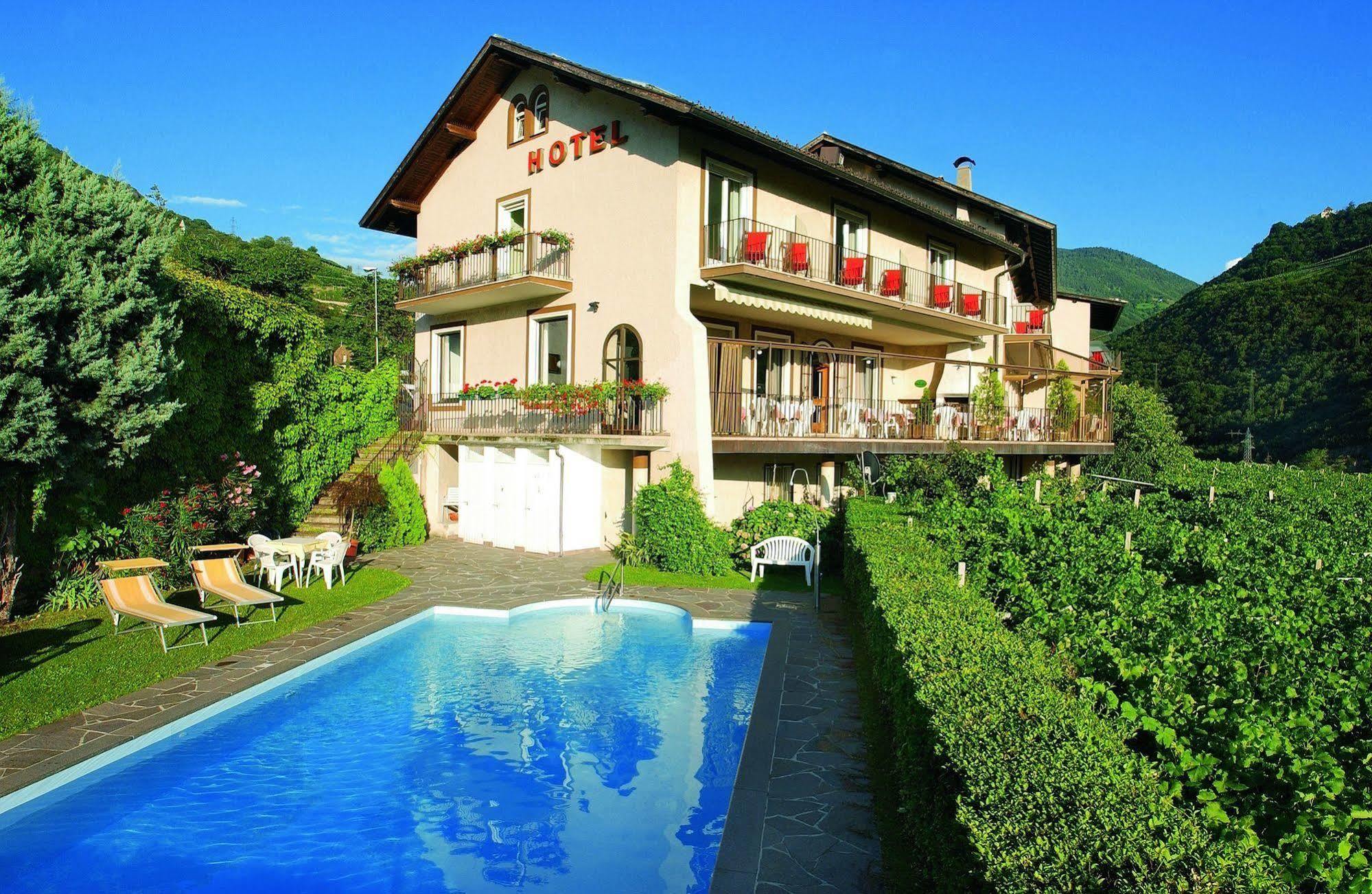 Hotel Rentschnerhof Больцано Экстерьер фото